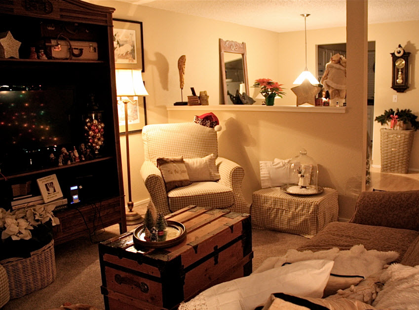 Amplified Apartments: Home Edition: The Winsome Christmastime Washington Retreat Amplified Apartments: Home Edition: The Winsome Christmastime Washington Retreat