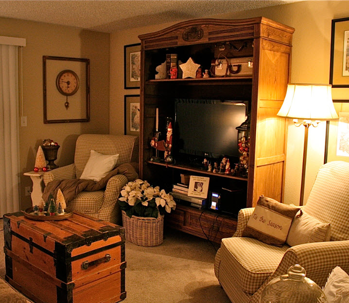 Amplified Apartments: Home Edition: The Winsome Christmastime Washington Retreat Amplified Apartments: Home Edition: The Winsome Christmastime Washington Retreat