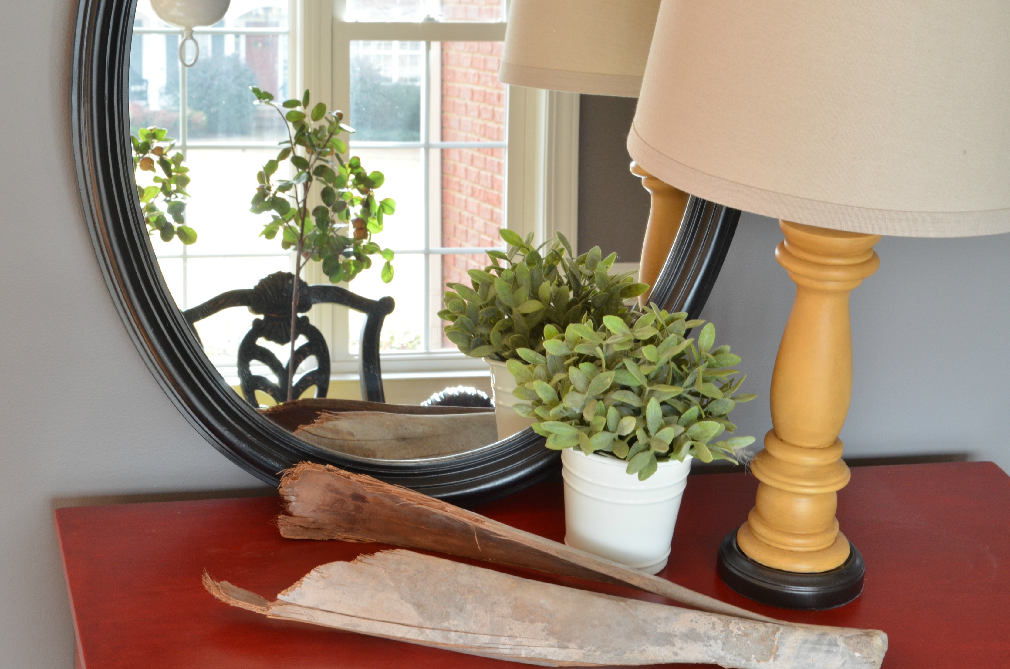 How to Decorate with Mirrors How to Decorate with Mirrors
