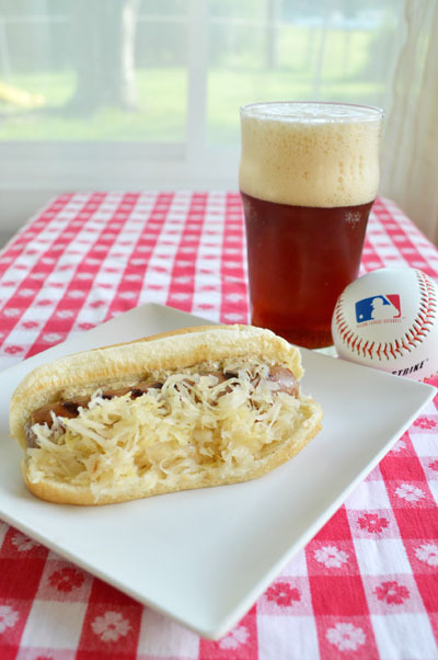 baseball-party-beer-and-brats-ForRent.com