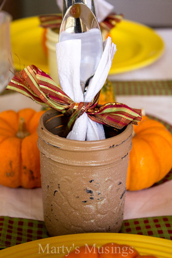 Inexpensive Mason Jar Project for Your Table Setting ForRent.com Inexpensive Mason Jar Project for Your Table Setting ForRent.com