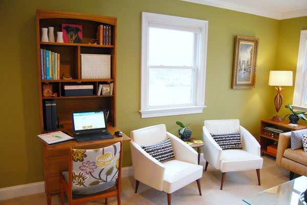 Room To Work Your Office In The Living Room Tips Forrent