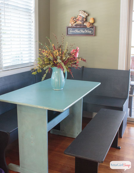 I love using benches, they are so functional as seating, storage, tables and more, here's some ideas for you! Benches Banquette