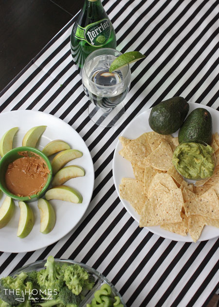 Here is my twist on St. Patrick's Day, Eat Your Greens! Add these superfoods to your diet! Eat Your Greens Dips