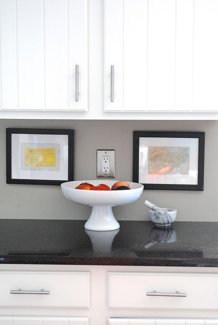 5 Temporary Fixes To Add Style Your Apartment Temporary Apartment Fix Backsplash Frames