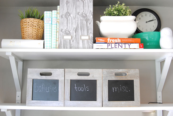 expanding kitchen storage open shelving