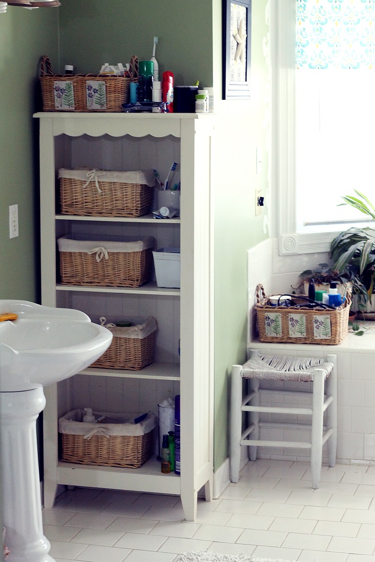 Unique Bathroom Décor That Is Also Useful Tips | ForRent