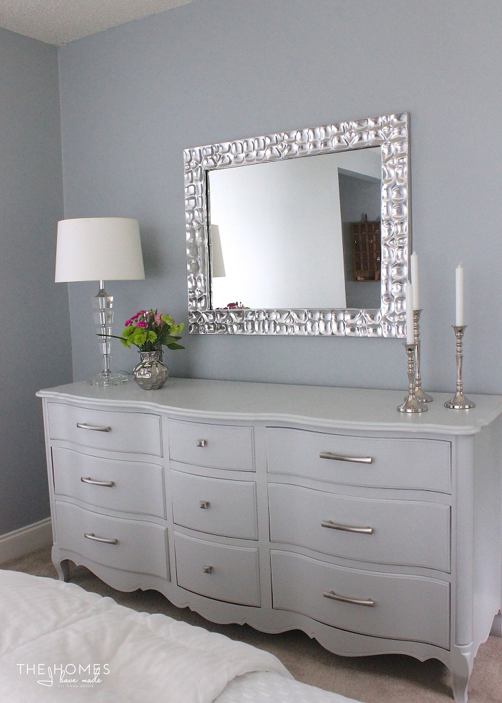 5 Easy Ways to Dress Up Your Bedroom-03