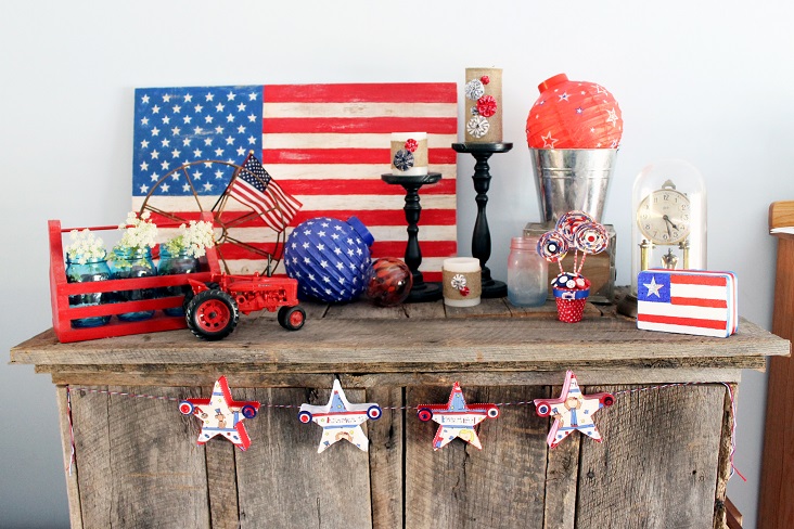 Pretty Patriotic Decor Tauni Everett