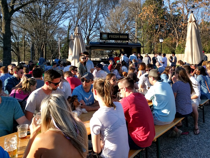 Best Outdoor Patios to Enjoy Al Fresco Partying on in Charlotte-4