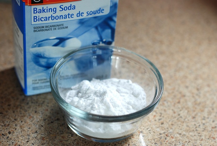 must-have-cleaning-supplies-baking-soda