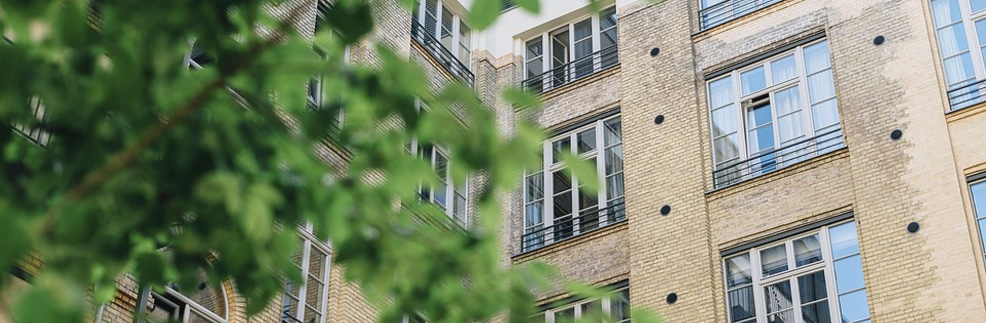 cheapest and most expensive off campus housing markets