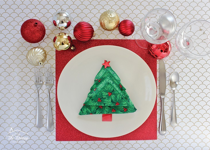 8 creative ways to fold napkins for year round entertaining tips forrent