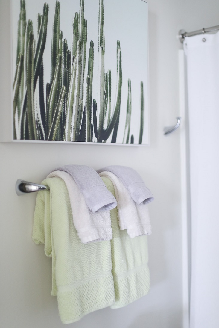 6 Tips for a Cozy Spa-Like Apartment Bathroom