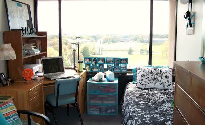 6 Tips for Keeping Your Dorm Room Organized
