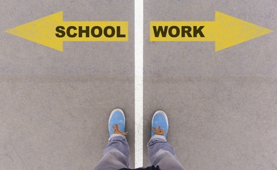 Work Full Time and Still Be Successful in College