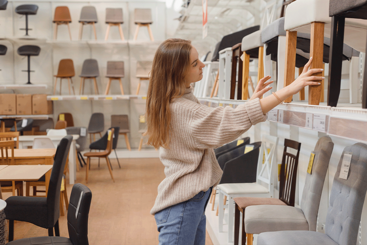 What to Buy Used vs. New for Your Apartment